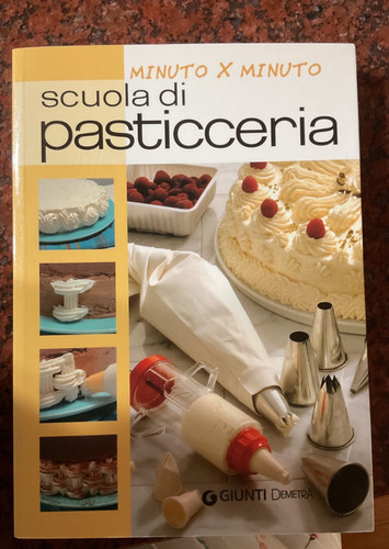 Minuto per scuola - , di